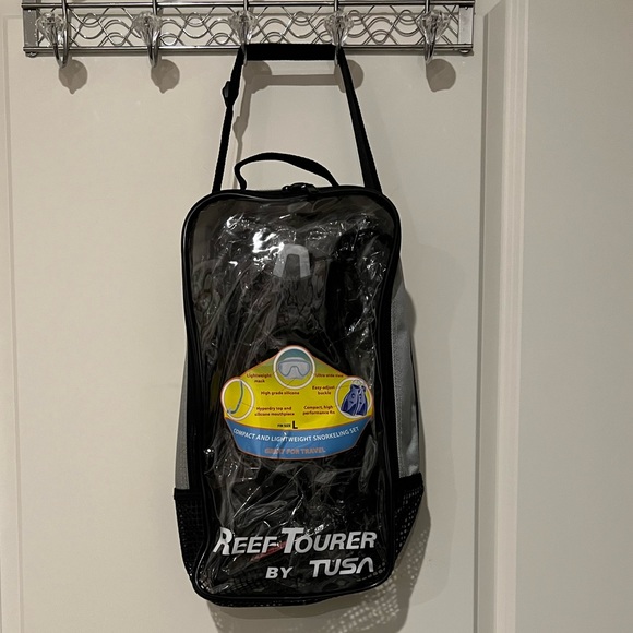 Reef Tourer by Tusa Snorkeling Set - Picture 1 of 5